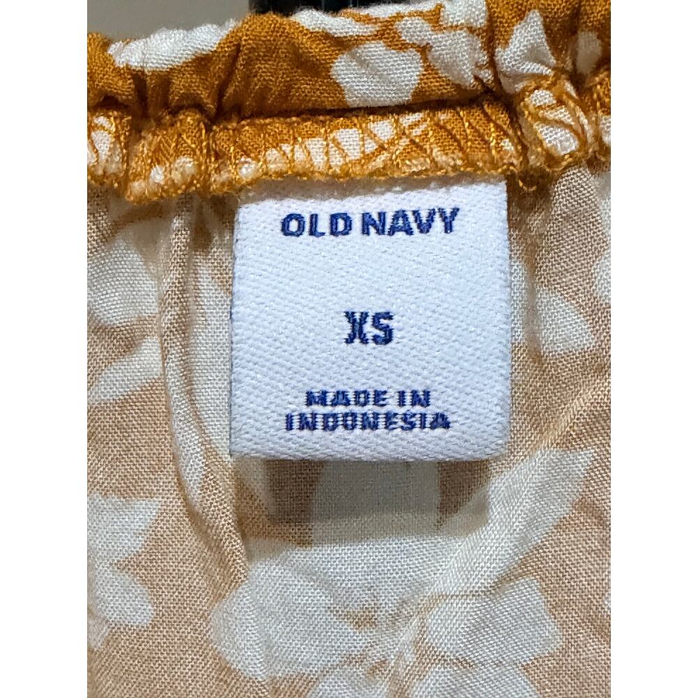 3 for $9 Old Navy Yellow white summer romper xs - Picture 3 of 7